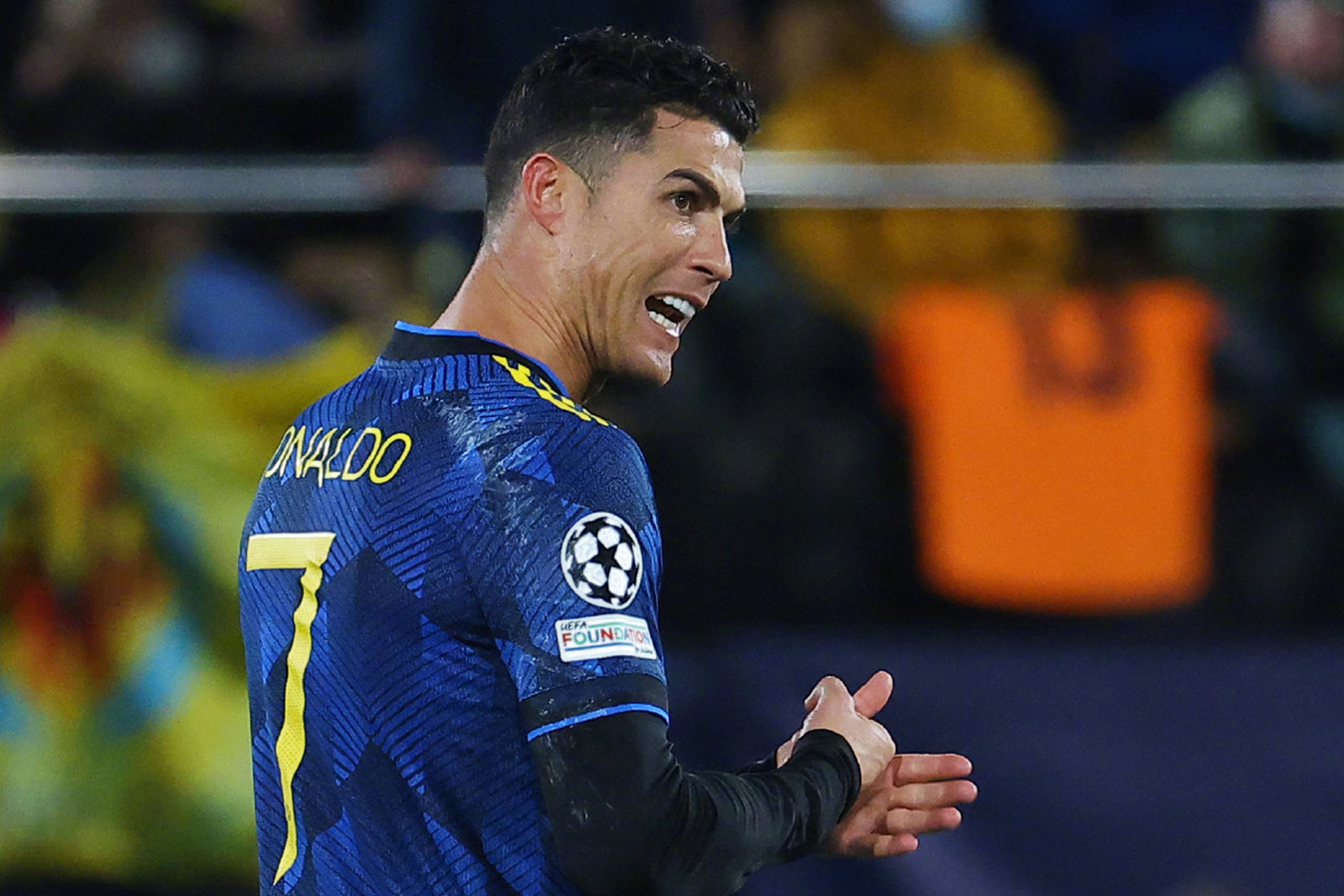 NG娱乐-关于今晨欧冠传出新动向，印第安纳步行者回应争议，管理层表态——质疑声仍在，临场指挥获称赞的信息