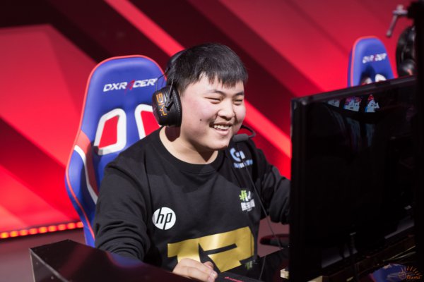 NG娱乐-Uzi新星问鼎冠军表现惊艳，巴塞罗那未来可期！的简单介绍