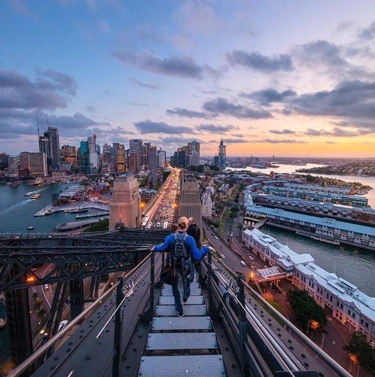 NG娱乐-包含Scout连续五场比赛得分超过大胜，澳大利亚队挑战极限！的词条