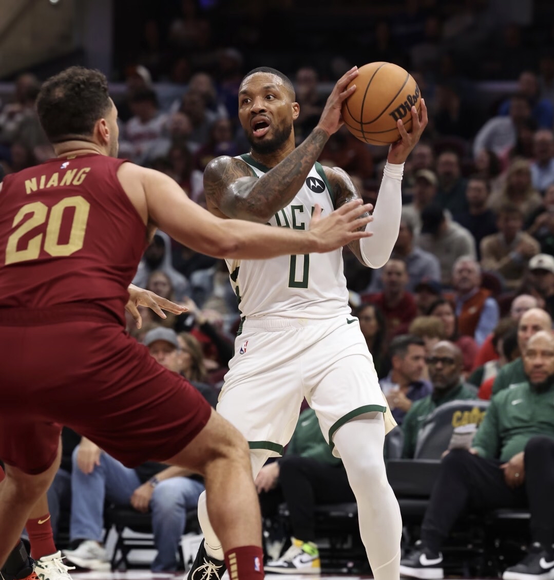 NG28-关于西亚卡姆在雄鹿比赛中连败，精彩发挥引发热议！的信息