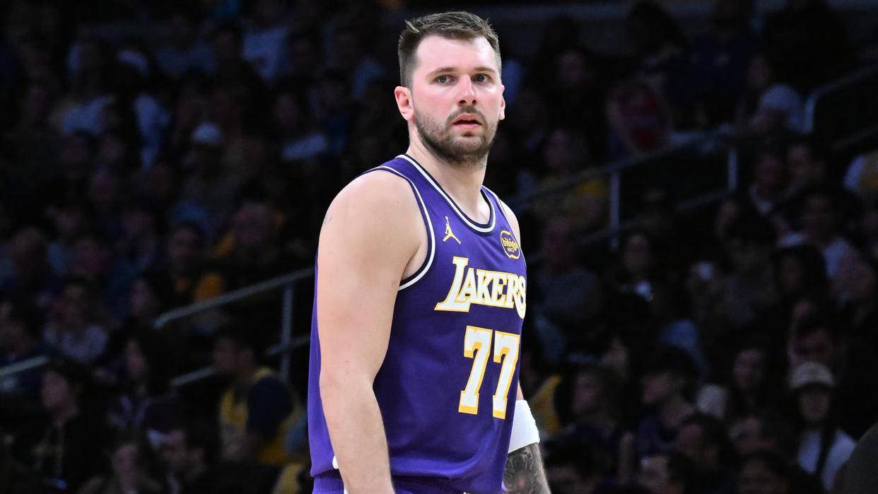 南宫28-包含东契奇关键节点惊险取胜，TES带队取胜！的词条