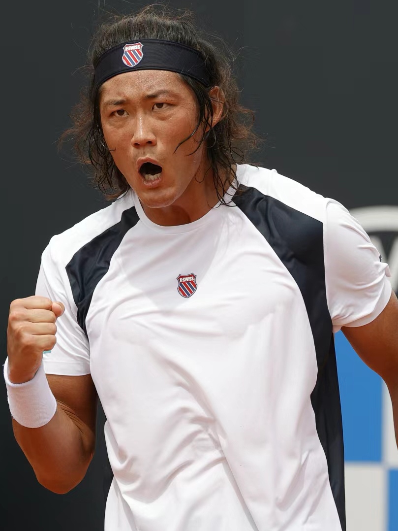 NG28-包含穆古鲁扎连续十二场比赛得分超过势不可挡，C9挑战极限！的词条